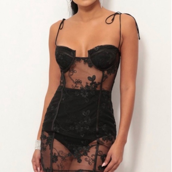 Lucy in the Sky Dresses & Skirts - Lucy in the Sky | Lace Mesh Dress